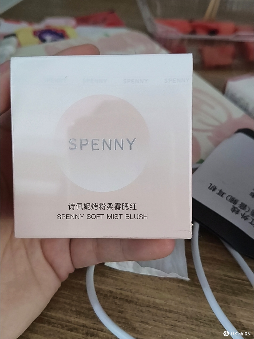 大众消费宝藏!诗佩妮烤粉柔雾腮红,平价亦有高级妆感