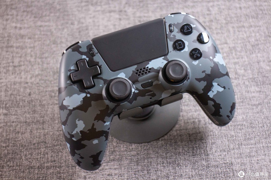 200元拿下无自适应扳机,但触控板没砍的“DS5”手柄值吗?