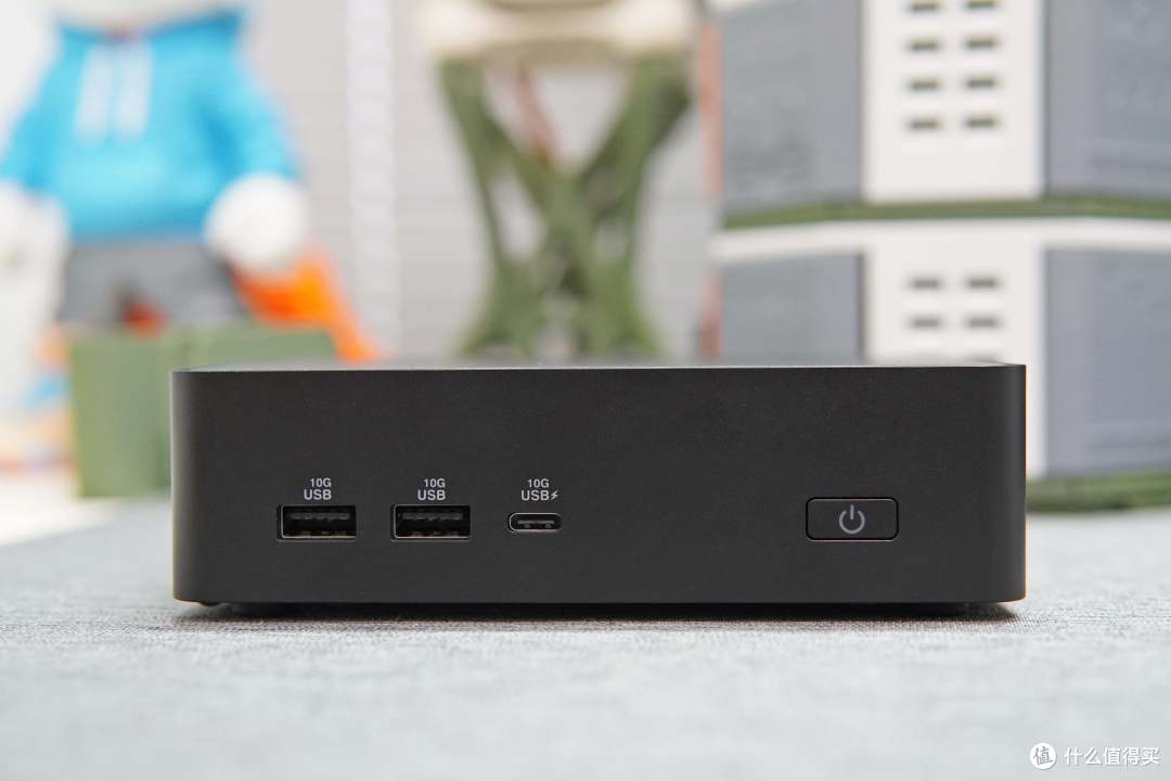 华硕NUC 16 Pro：搭载英特尔第三代酷睿Ultra，全场景无缝适配