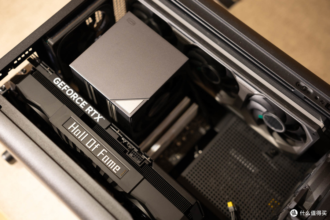 7热管单塔旗舰,内敛光效更高级!超频三 RZ700 PRO ARGB 评测