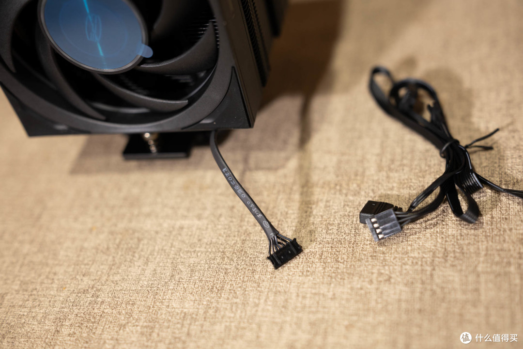 7热管单塔旗舰,内敛光效更高级!超频三 RZ700 PRO ARGB 评测