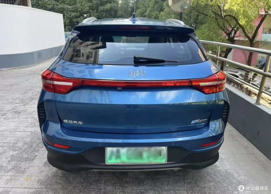 3万内的二手SUV电车,车长4.5米+续航405公里,还带13寸大屏