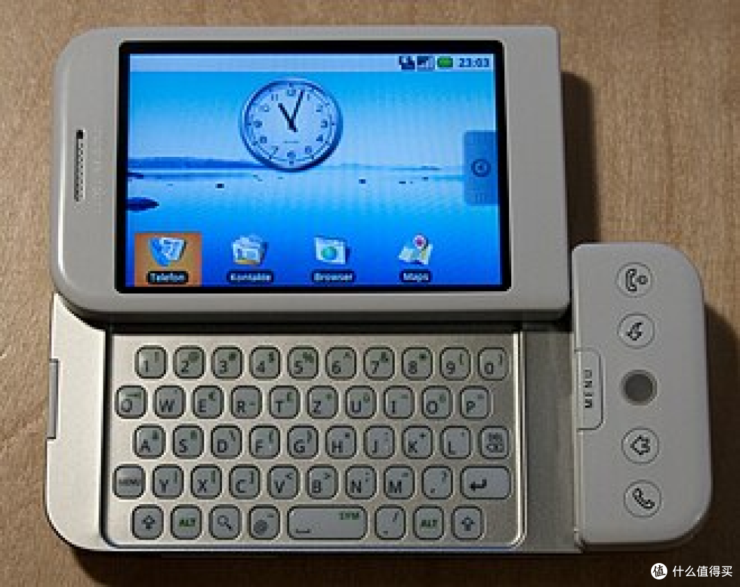 HTC Dream：为什么说它是安卓手机的 “开山鼻祖”？