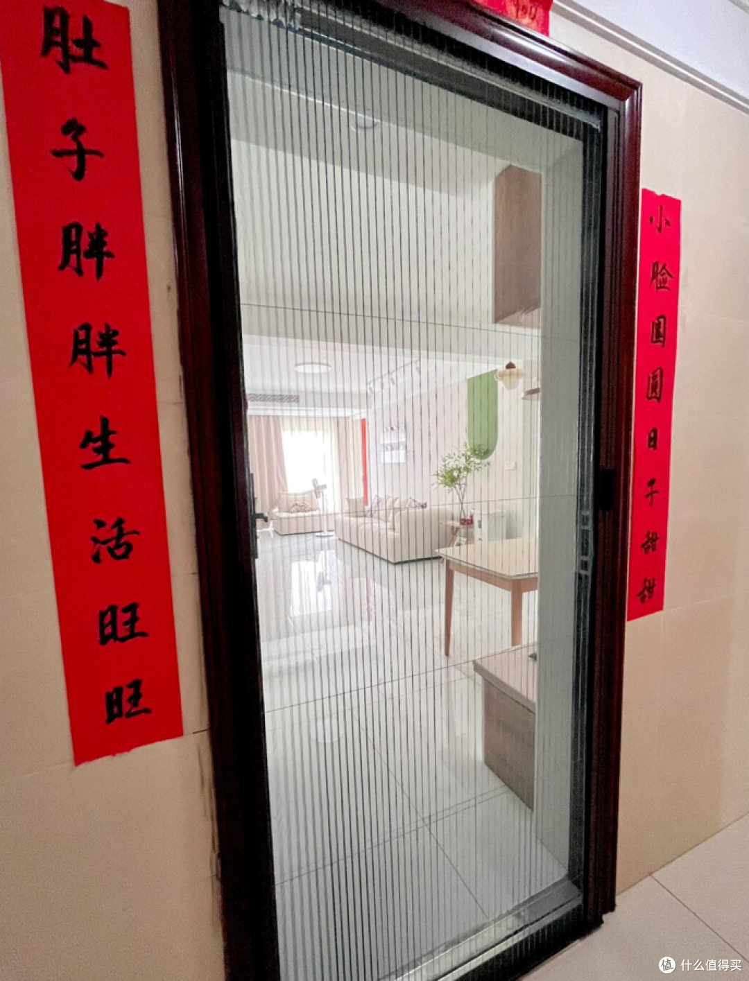 为什么越来越多人“搬离”两梯四户?过来人:只因缺点过于明显!