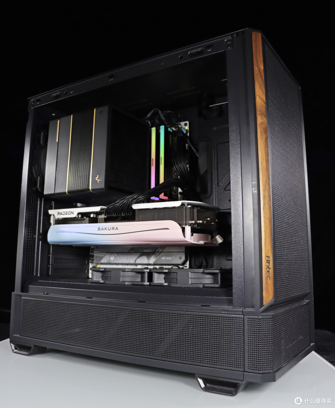 9700X 还是比 270K Plus 更适合打游戏啊!而且未来还能升级!
