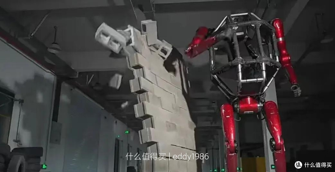 全网吵翻的390万宇树变形机甲，真不是富人的大玩具！