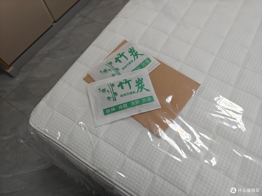 睡得香才是“硬”道理——栖作坚果四代护脊硬床垫实测体验