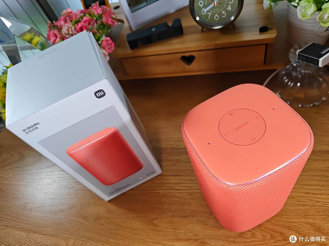 xiaomi智能音箱，百元价位即可获得出色的音质和基础智能交互功能