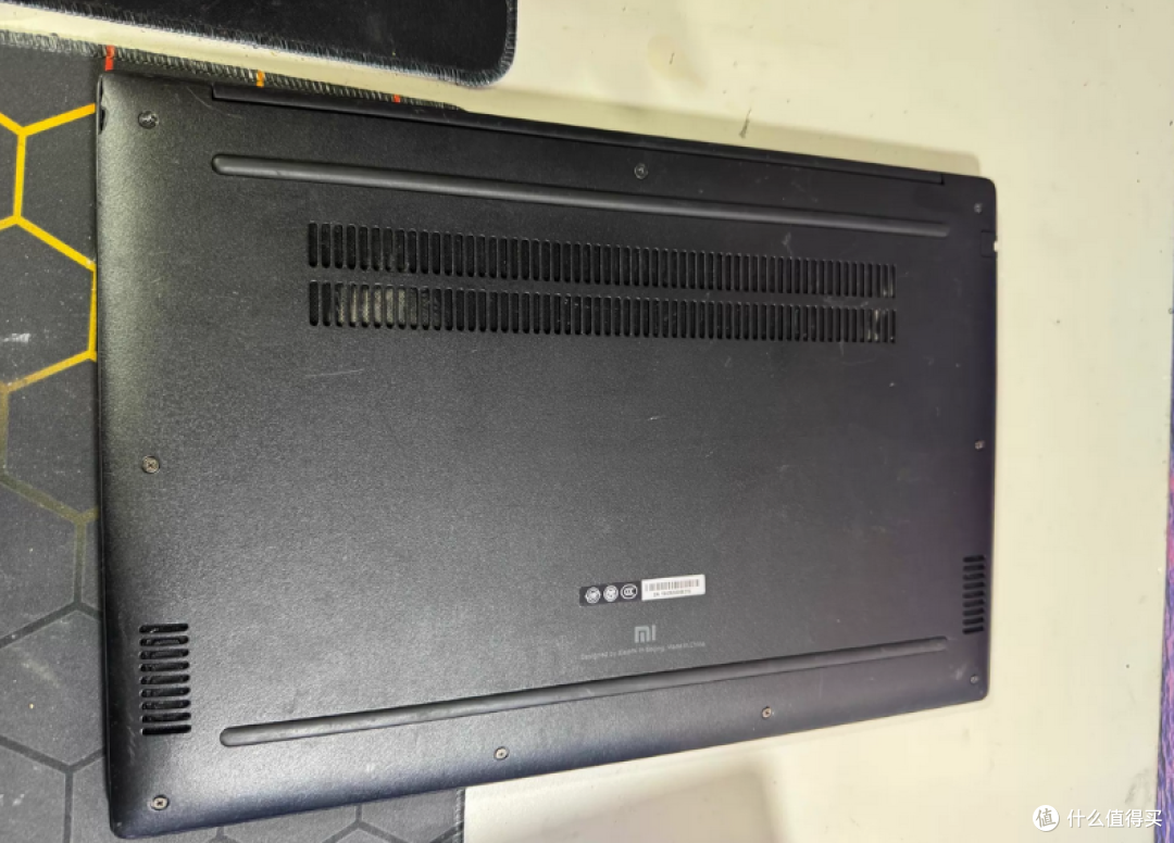 800块的小米15.5寸笔记本，i5处理器128G+1T存储，玩传奇正好够用