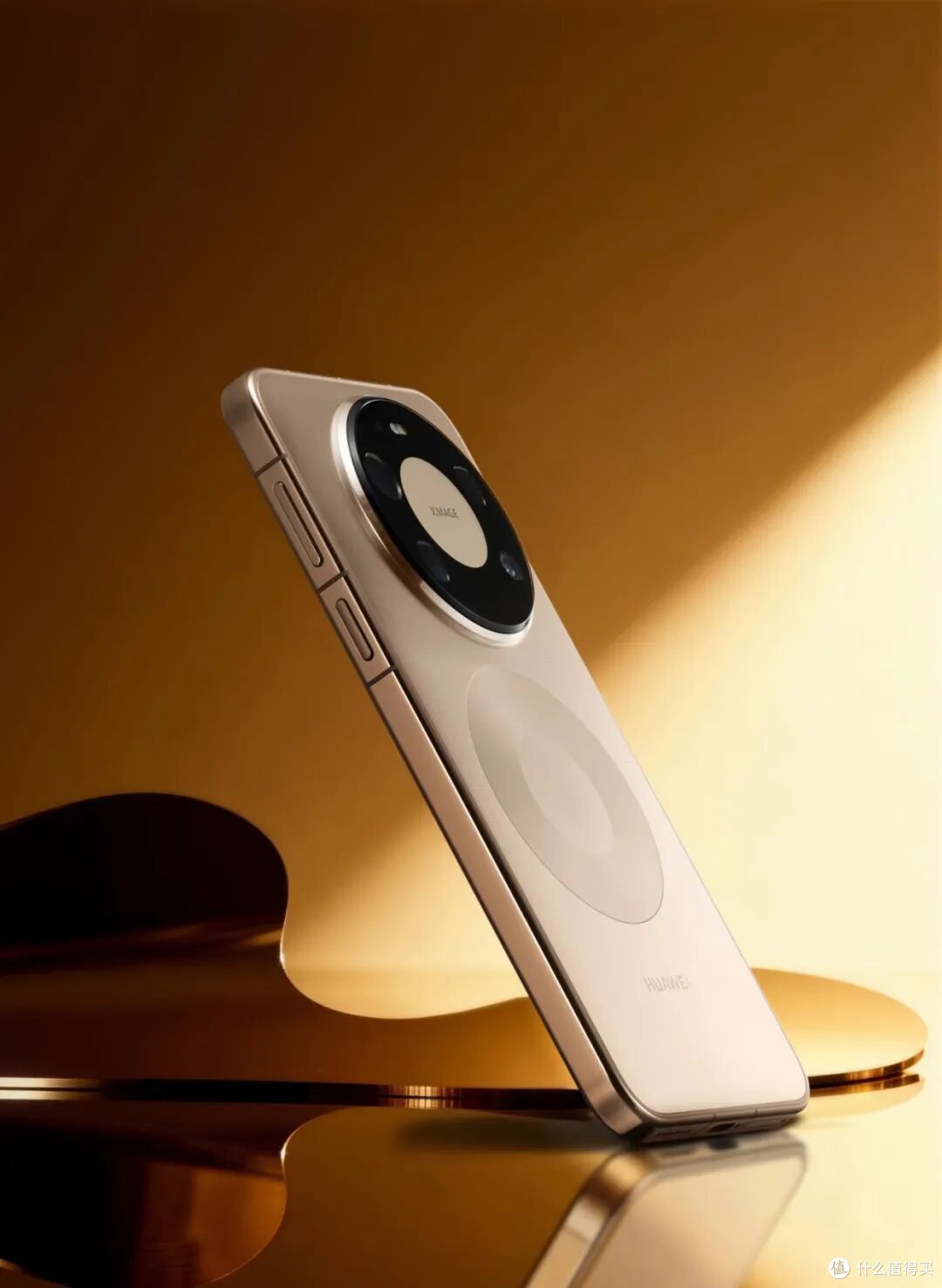 华为主打一个听劝!Mate 90 Pro回归6.27英寸黄金手感,砍掉Air版