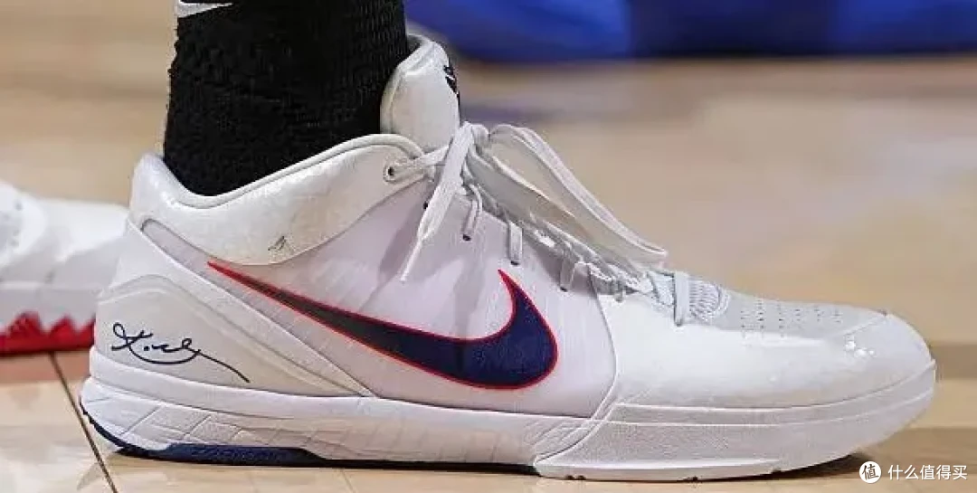 【NBA每日上脚】未来是谁的?训练营都是曼巴门徒!