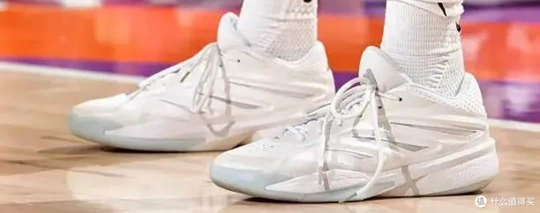 【NBA每日上脚】未来是谁的?训练营都是曼巴门徒!
