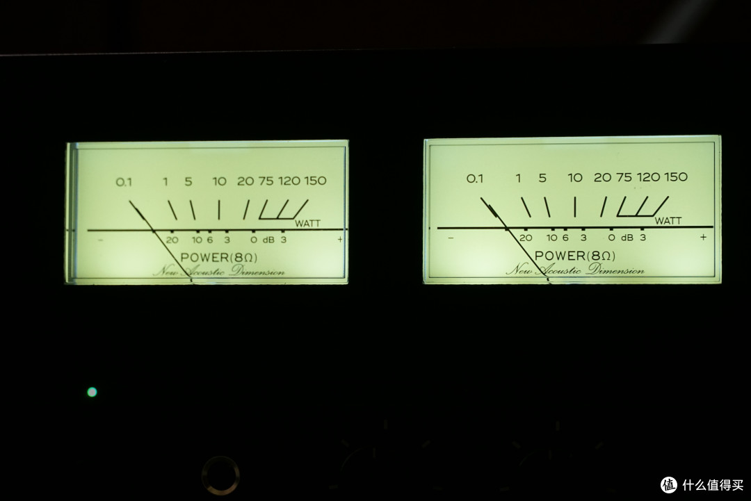 7000元档全能复古功放耳放:390W峰值,全阻抗通吃!英国NAD C3030
