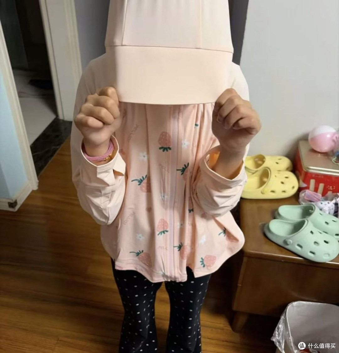 在唯品会挖到宝了，200块给全家配齐专业防晒衣