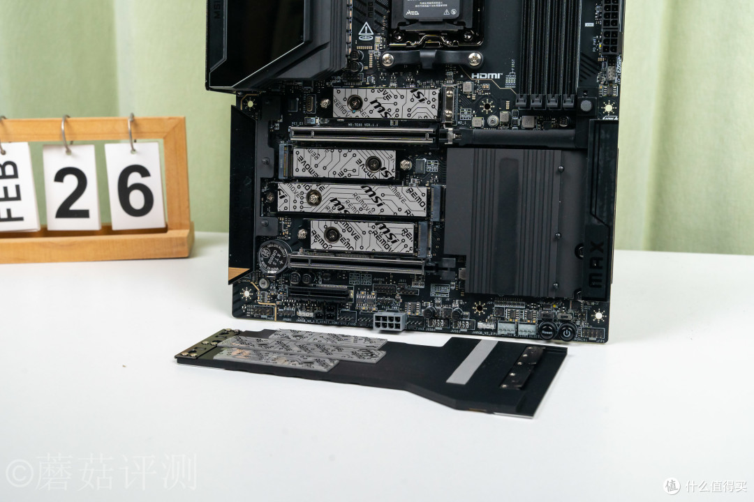 内外兼修,品质与颜值俱佳,微星MEG X870E ACE MAX战神主板 拆解