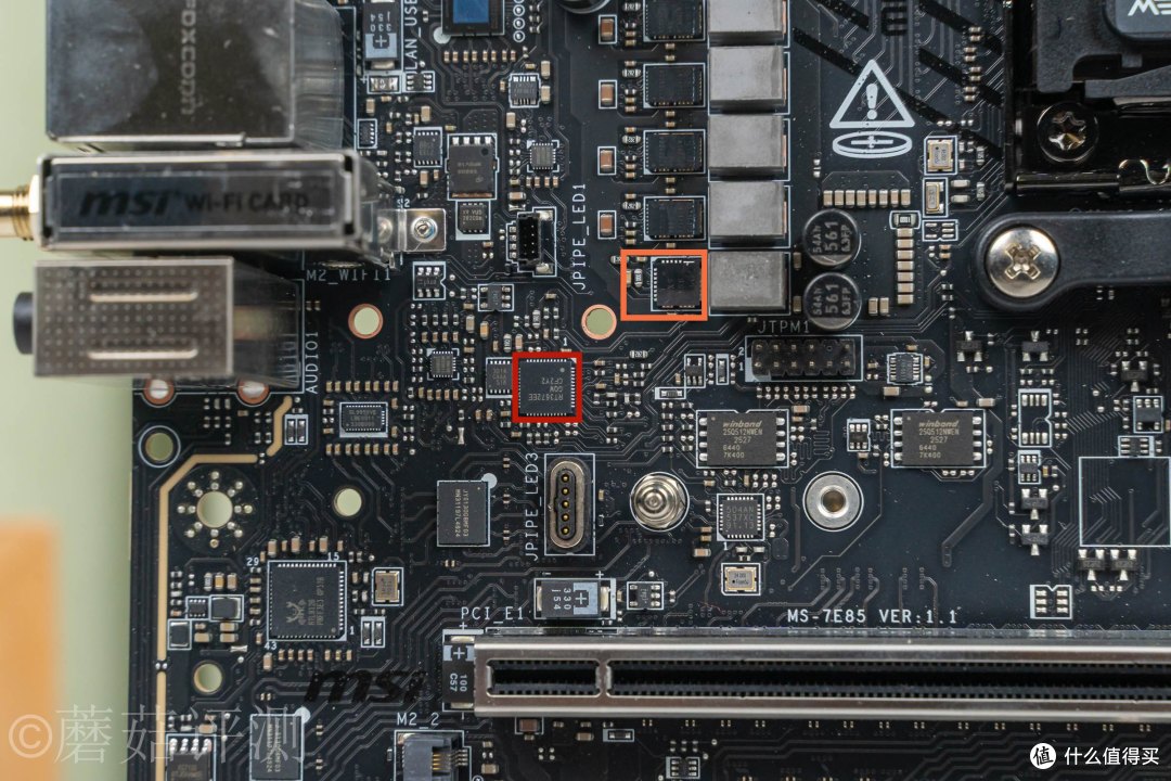 内外兼修,品质与颜值俱佳,微星MEG X870E ACE MAX战神主板 拆解