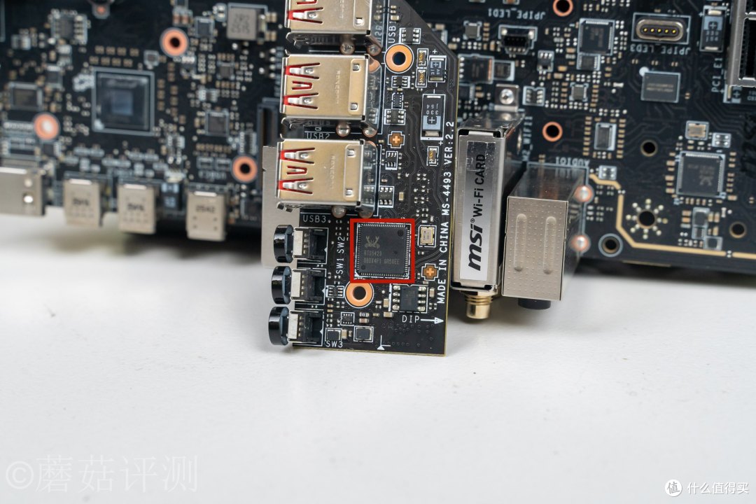 内外兼修,品质与颜值俱佳,微星MEG X870E ACE MAX战神主板 拆解