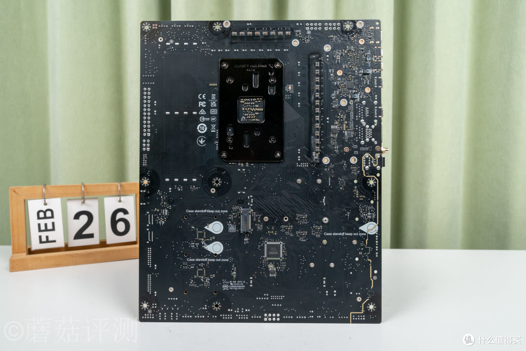 内外兼修,品质与颜值俱佳,微星MEG X870E ACE MAX战神主板 拆解