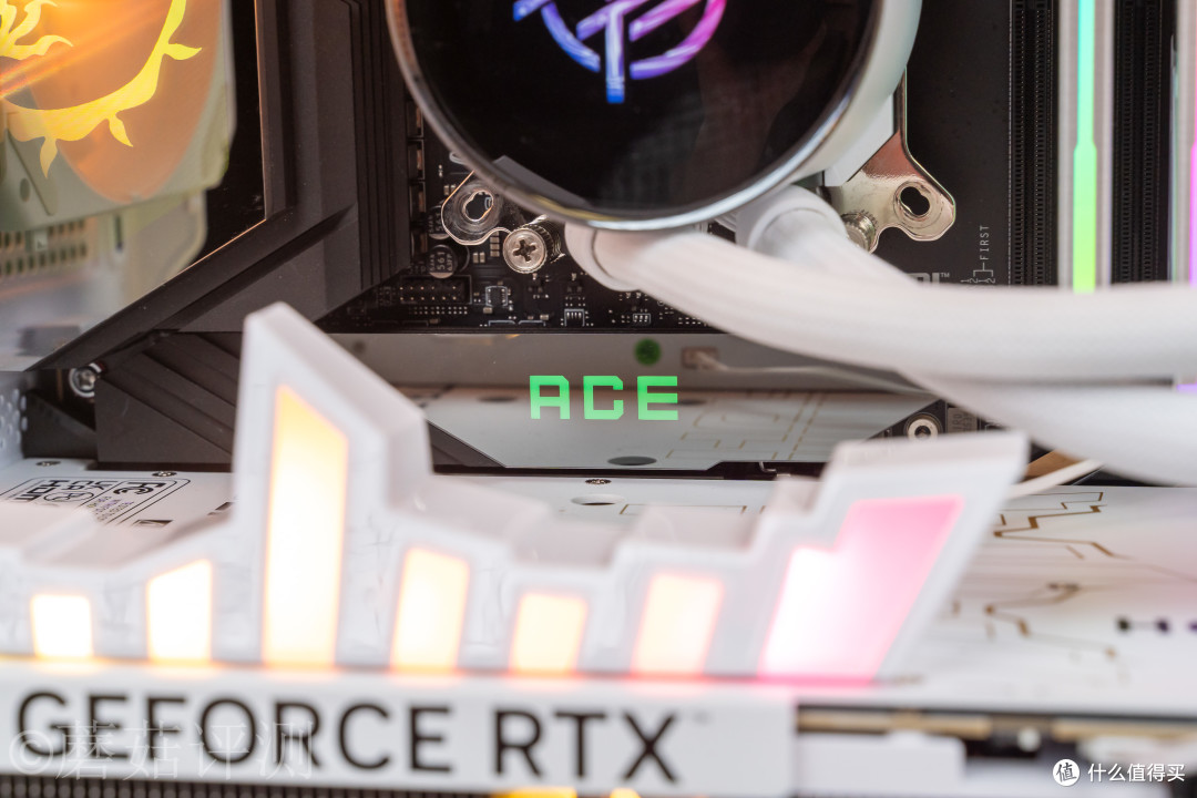 内外兼修,品质与颜值俱佳,微星MEG X870E ACE MAX战神主板 拆解