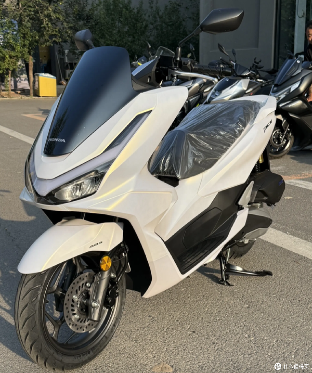本田 PCX160凭什么卖2万?和合资本田150差在哪?