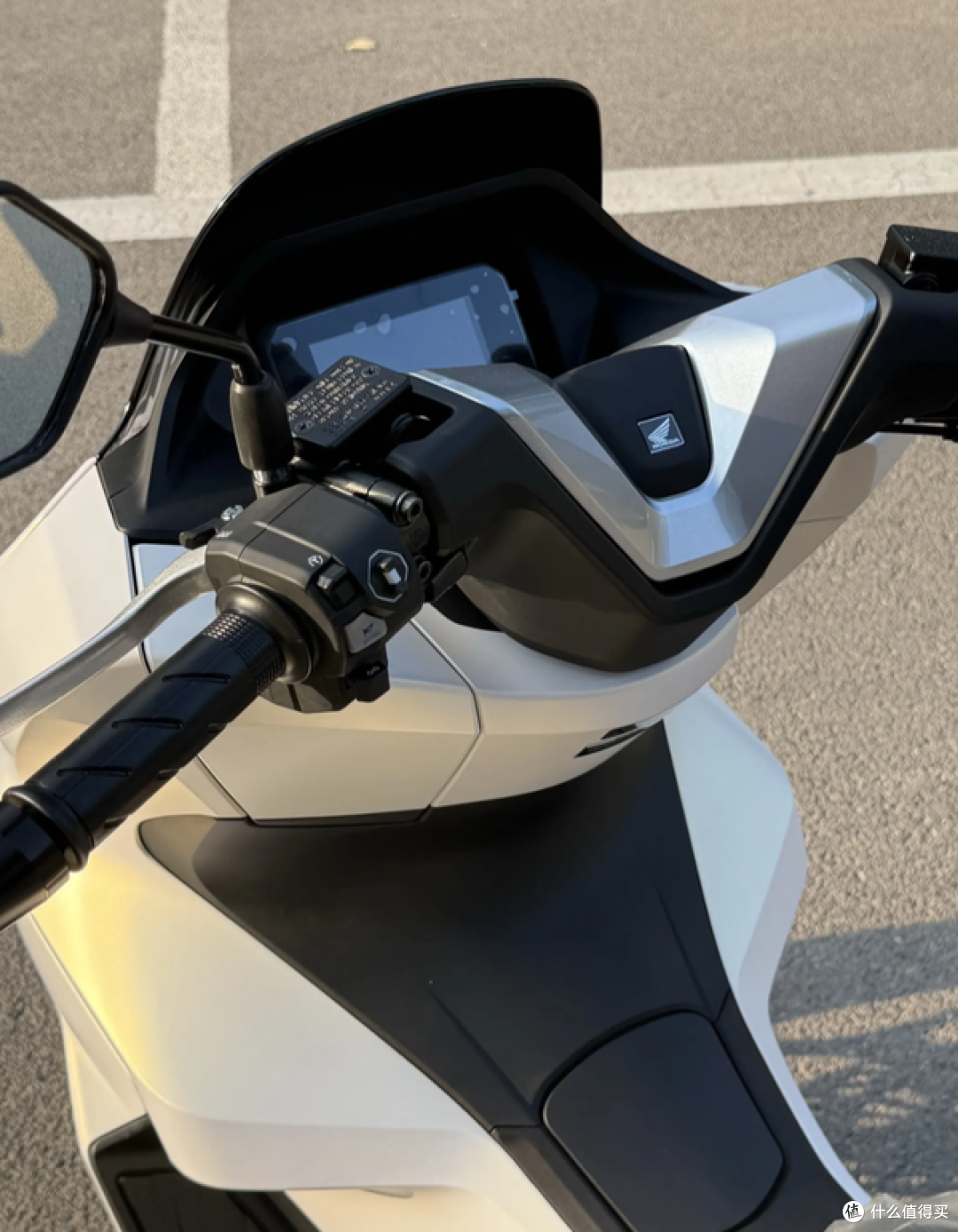 本田 PCX160凭什么卖2万?和合资本田150差在哪?
