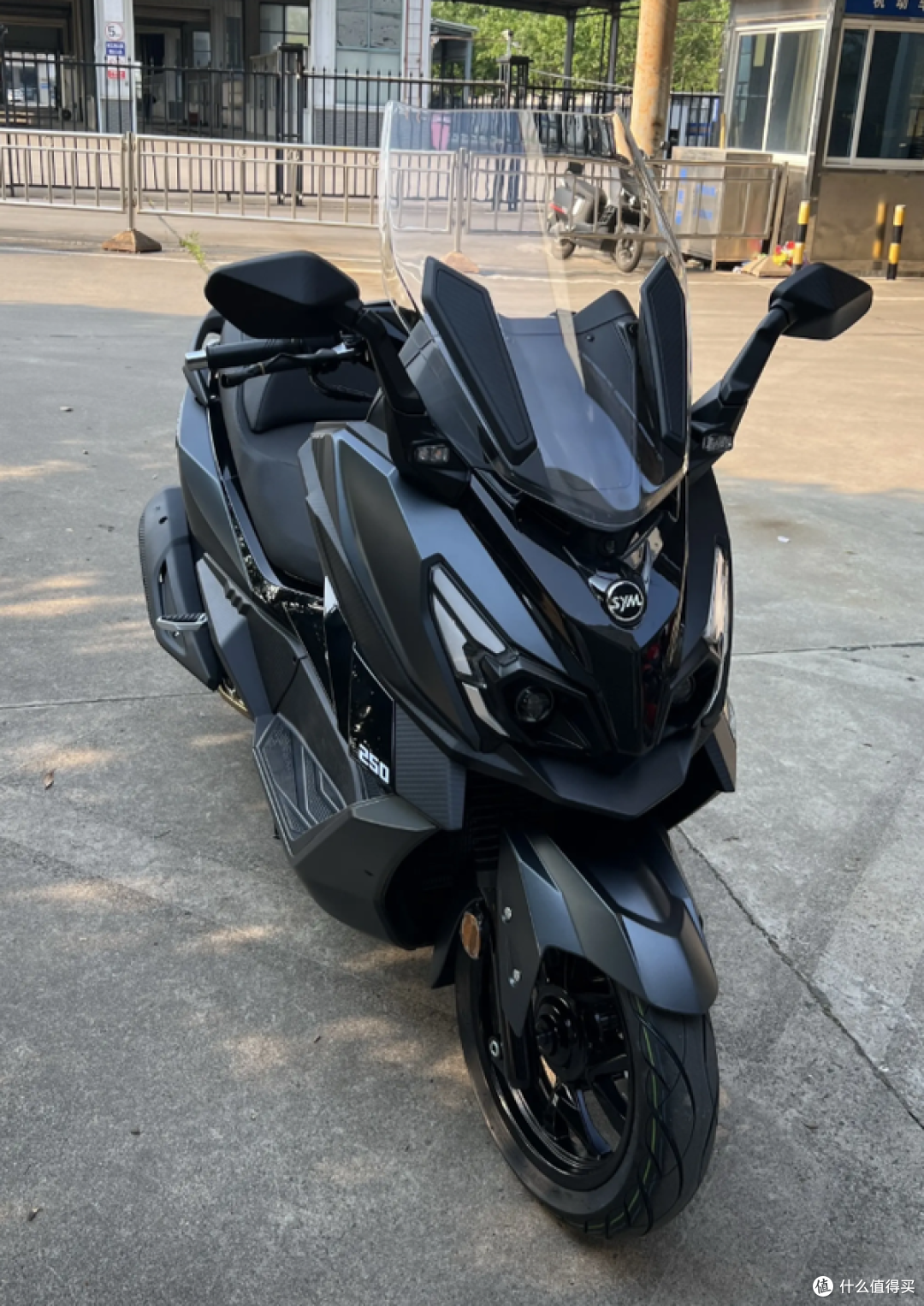 大排量踏板怎么选？从1.6万到15.98万，这10台车各有脾气！