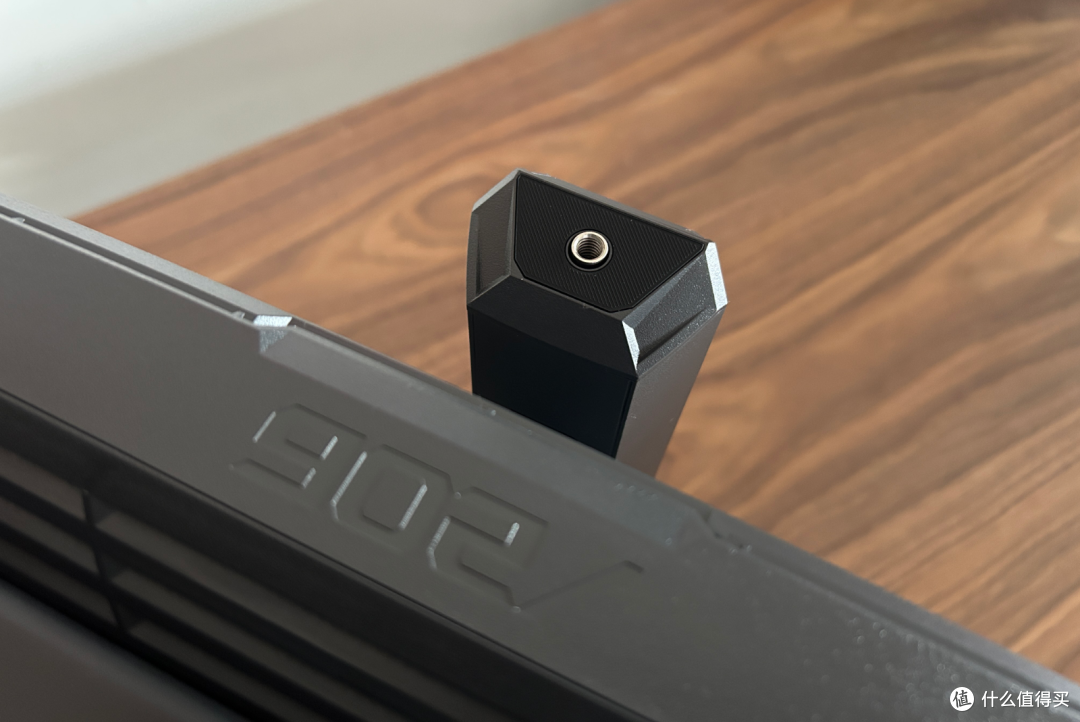 中端游戏玩家的顶级享受！ROG XG27AQDMES OLED电竞显示器实测