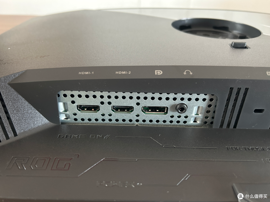 中端游戏玩家的顶级享受！ROG XG27AQDMES OLED电竞显示器实测