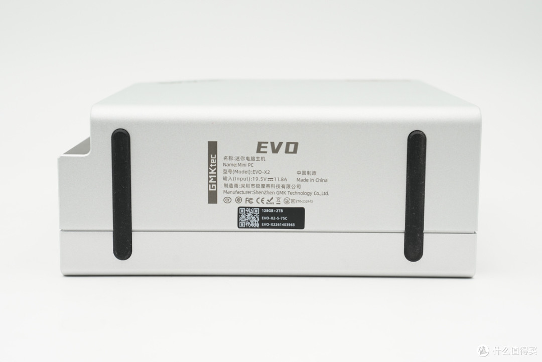 最强 AMD Zen5 迷你主机？极摩客AI迷你电脑主机拆解