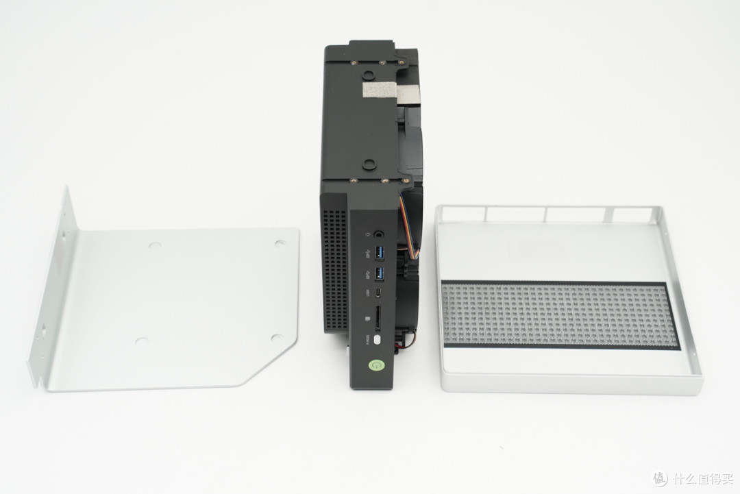最强 AMD Zen5 迷你主机？极摩客AI迷你电脑主机拆解