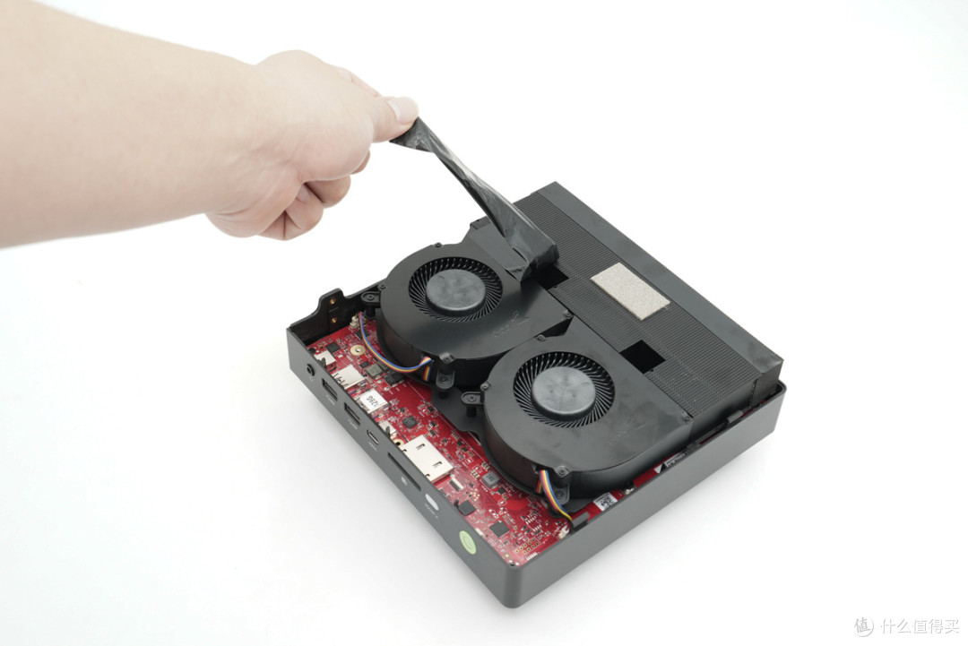 最强 AMD Zen5 迷你主机？极摩客AI迷你电脑主机拆解