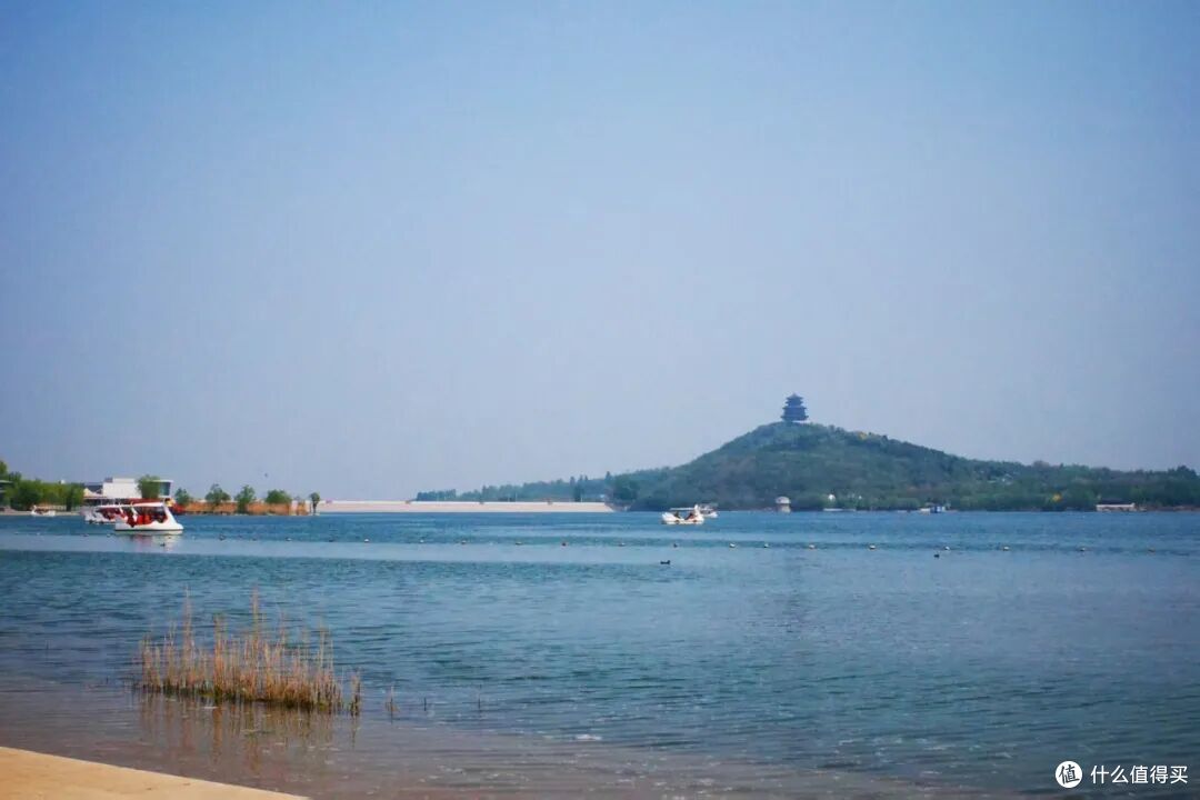潮水退了才知道谁在裸泳,流量散了才知道哪座城是真好吃