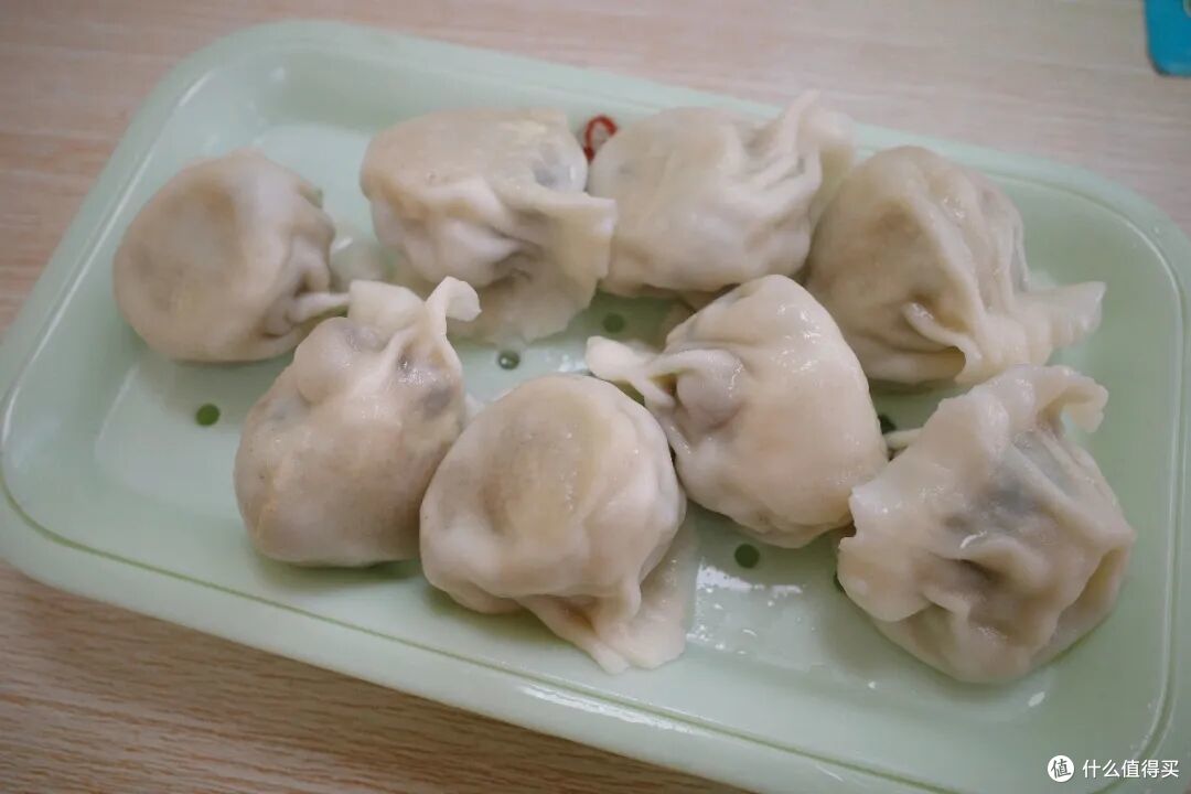 潮水退了才知道谁在裸泳,流量散了才知道哪座城是真好吃