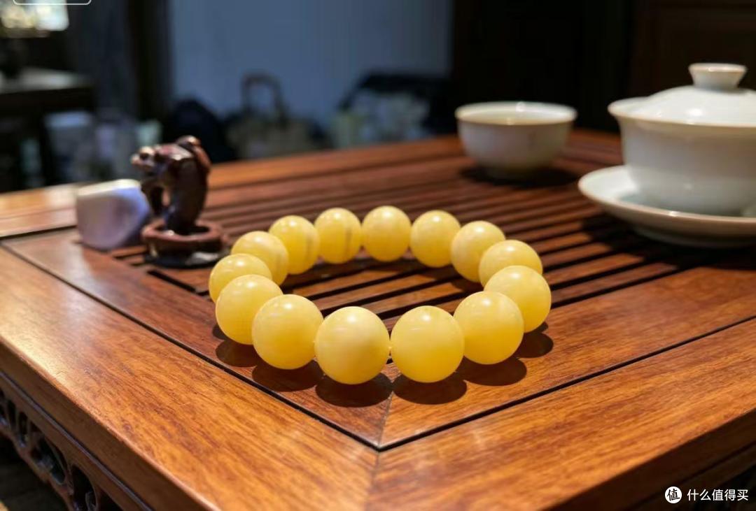 蜜蜡手串要如何佩戴盘玩？蜜蜡手串十大品牌盘点，新手玩家必看