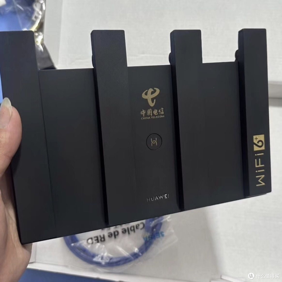 我家那台服役3个月的中兴问天BE7200Pro+居然是被一只猫逼着换的