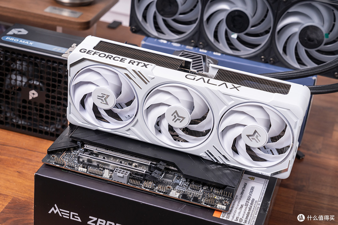 微星 PRO MAX 1000P :白金品质+ATX3.1满配,装机闭眼入