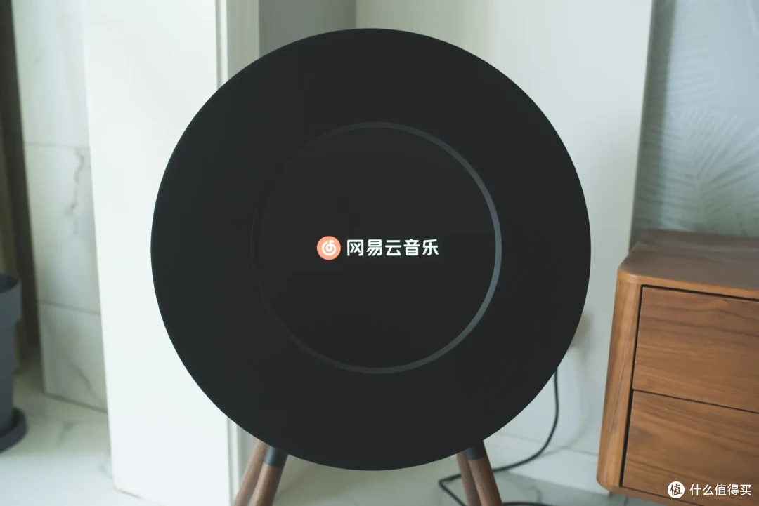 硬核拆解两款热门歌词音箱,深度对比看看究竟谁在东施效颦?