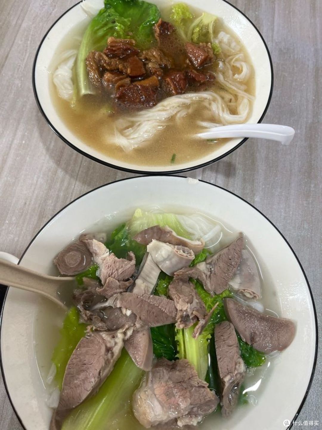 广州西华路40年传奇:珍珍小食店,一碗牛腩河粉的烟火坚守