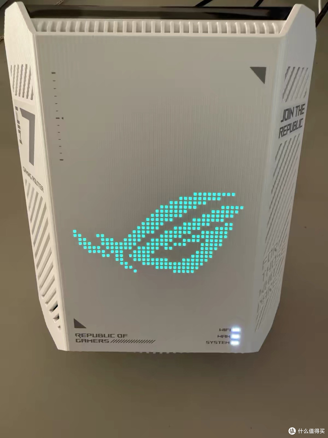 ROG魔盒Air，我的快乐屋电竞路由器