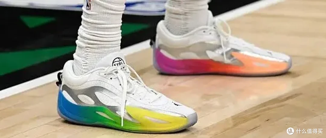 【NBA每日上脚】骑士东决还没稳！迪子疯推登哥新鞋？