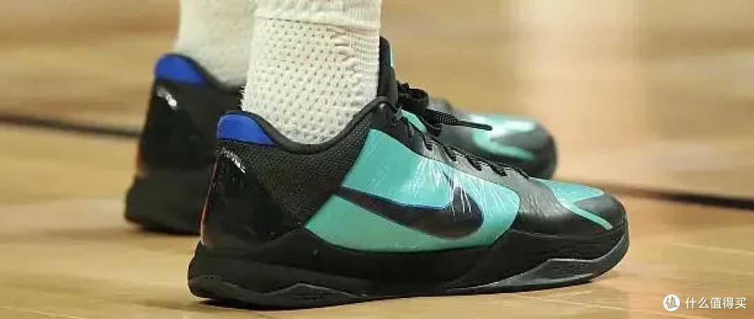 【NBA每日上脚】骑士东决还没稳！迪子疯推登哥新鞋？