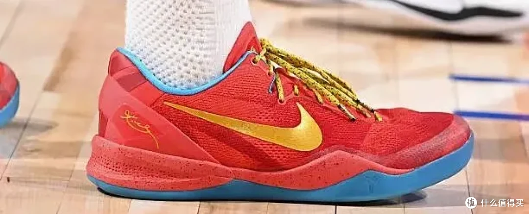 【NBA每日上脚】骑士东决还没稳！迪子疯推登哥新鞋？