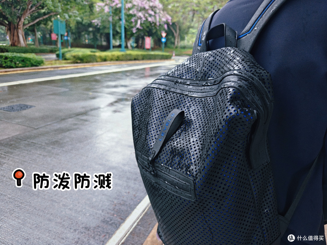 地平线8号INFINITY双肩包——撑起会议室的体面,装下旅途的风景