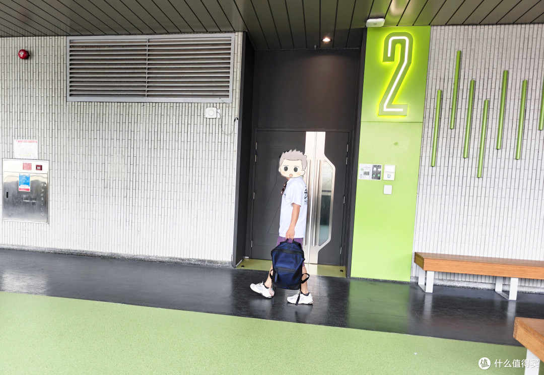 地平线8号INFINITY双肩包——撑起会议室的体面,装下旅途的风景