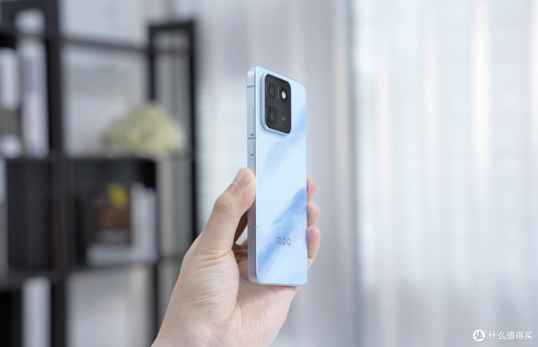 天玑9500+8000mAh！iQOO新机杀疯了