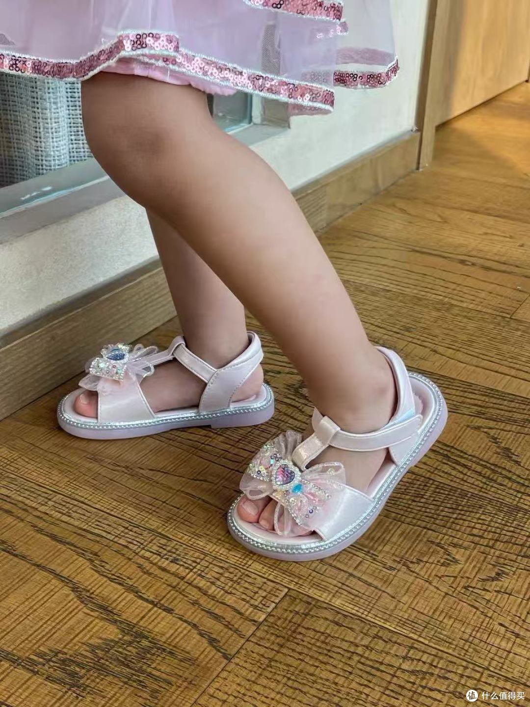 英贝米尼女童凉鞋｜2026 夏款水钻公主鞋，甜妹夏日刚需✨