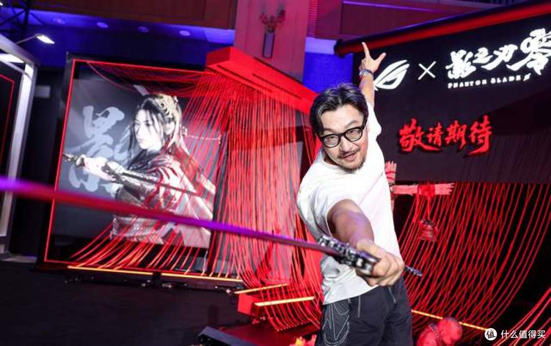 ROG复刻主板及首款ROG内存惊艳ROG DAY 2026