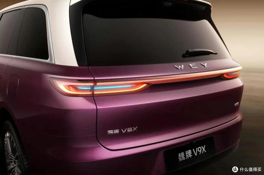 34.98万起!魏牌V9X上市 5.3米大六座+后轮转向 理想L9还香吗?