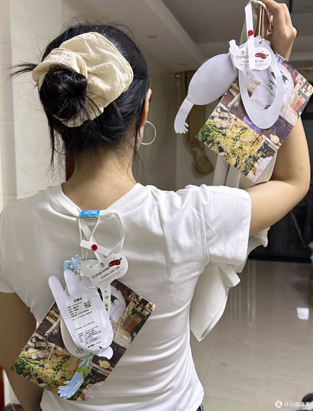电商女装祭出巨型吊牌!只为堵死白嫖党蹭穿退路