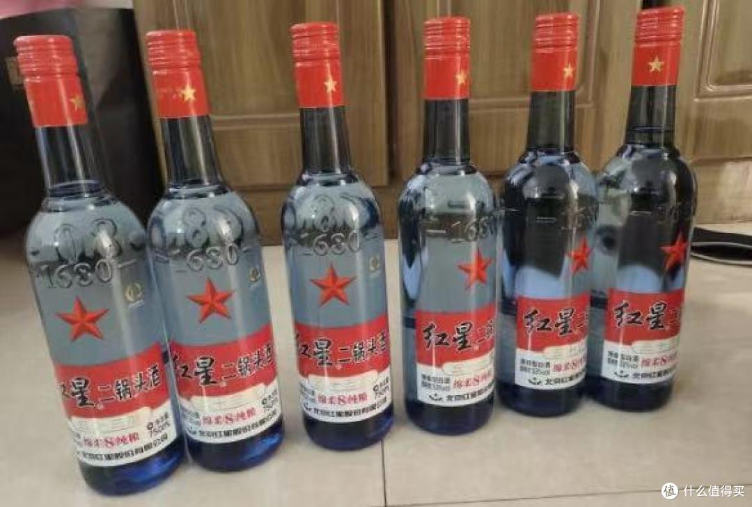 别再随意选白酒,盘点8款经典口粮白酒,家常小酌宴请亲友都适宜